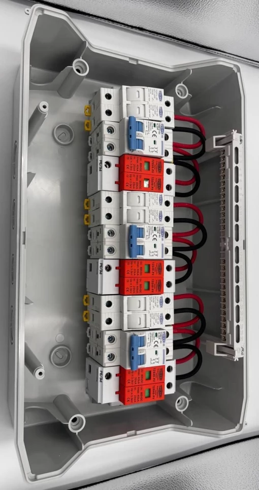 Щит защиты по солнечным панелям и инвертору 18WAY DC