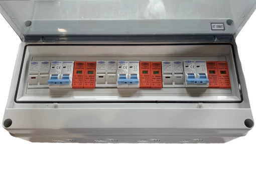 Щит захисту TOMZN по сонячним панелям DC 3 фази 18 WAY